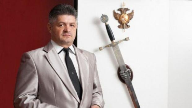 Tolontan dezvăluie cum a semnat Primarul general pentru bucătăria de 100.000 de euro a lui Secureanu