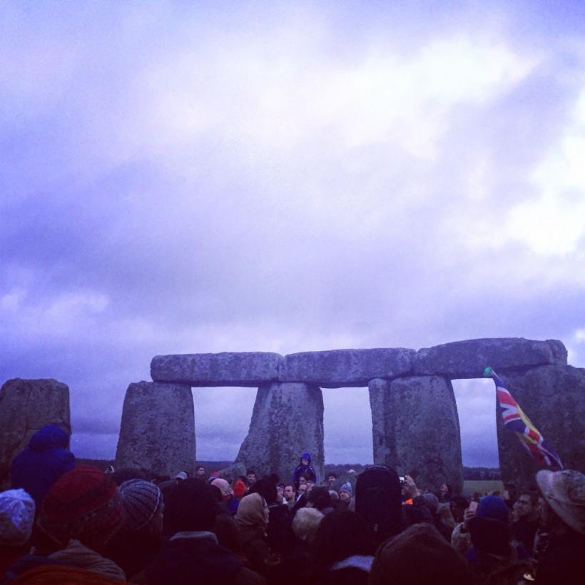 Mii de oameni s-au adunat la Stonehenge pentru a celebra solstiţiul de iarnă