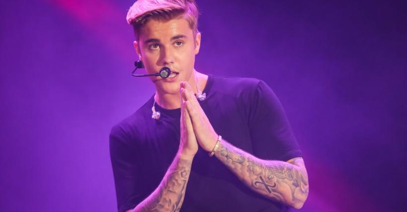 Justin Bieber, acuzat de agresiune şi furt în Argentina