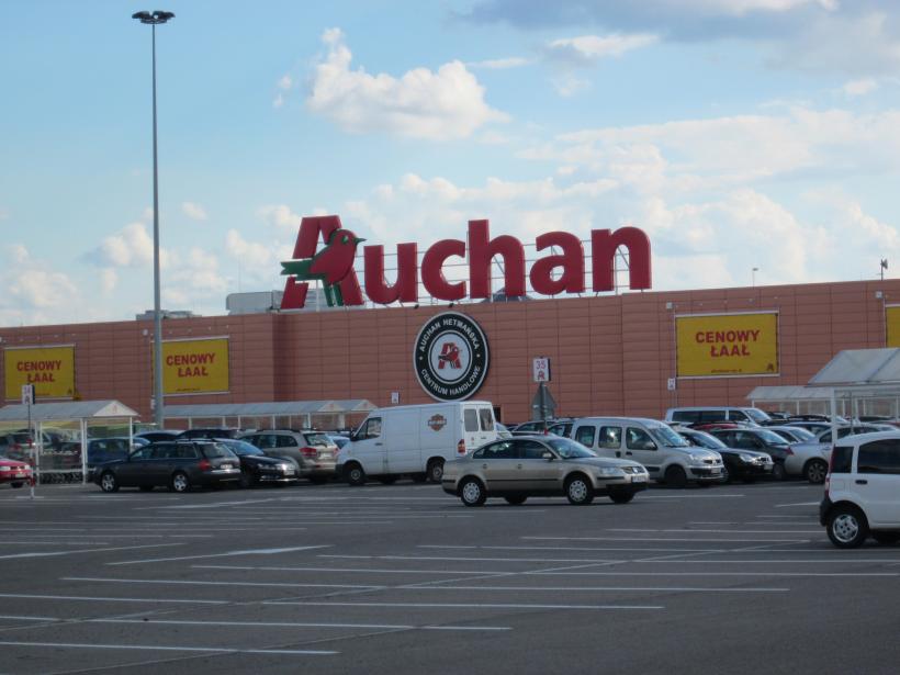 Programul magazinelor Auchan de Crăciun și de Anul Nou