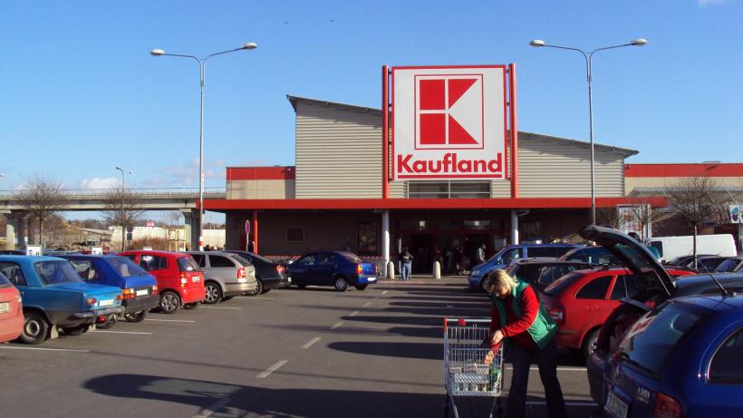 Programul magazinelor Kaufland de Crăciun și de Anul Nou