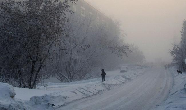 Meteorologii au prelungit atenţionarea de vânt puternic şi ninsoare pentru Buzău, Prahova, Argeş şi Dâmboviţa 