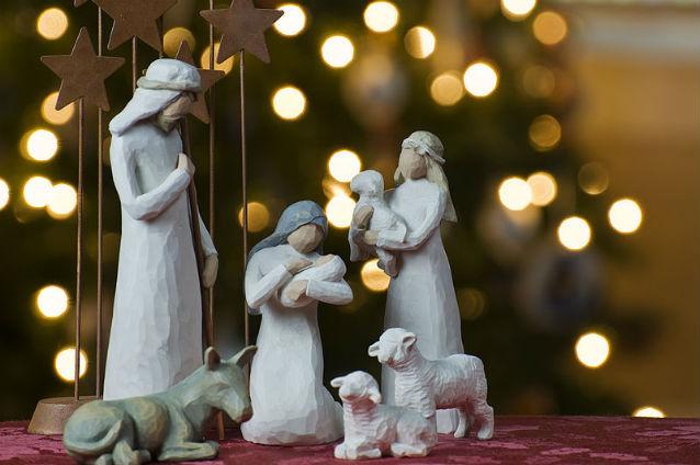 Tradiţii de Crăciun în lume! Olandezii îl aşteaptă pe &quot;Sinterklaas&quot;, care vine pe un cal alb şi lasă daruri în saboţii de lemn