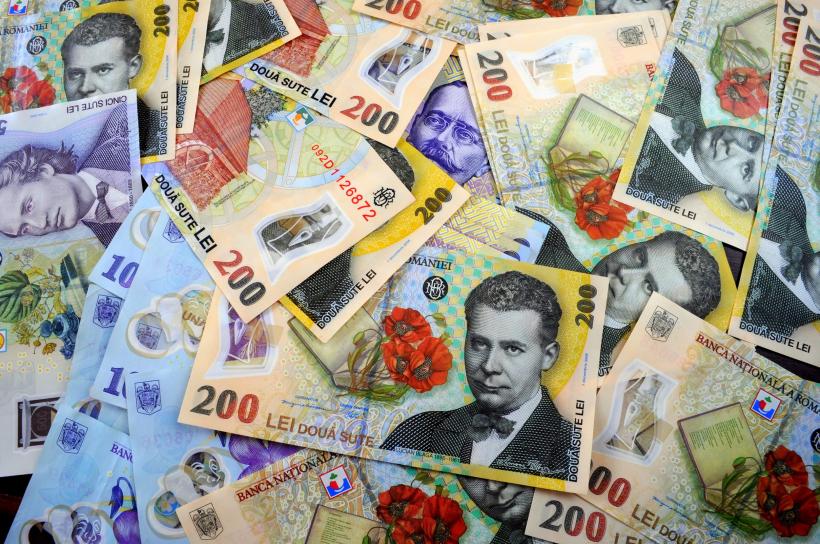 Bugetul de stat pierde 17 miliarde de euro