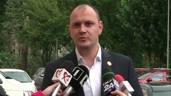 Prahova: Poliţia înştiinţează ÎCCJ că Sebastian Ghiţă a încălcat termenii controlului judiciar