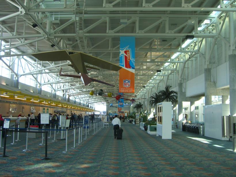 UPDATE/ALERTĂ ÎN SUA: Focuri de armă pe aeroportul Fort Lauderdale din Florida; 5 morți și 8 răniți