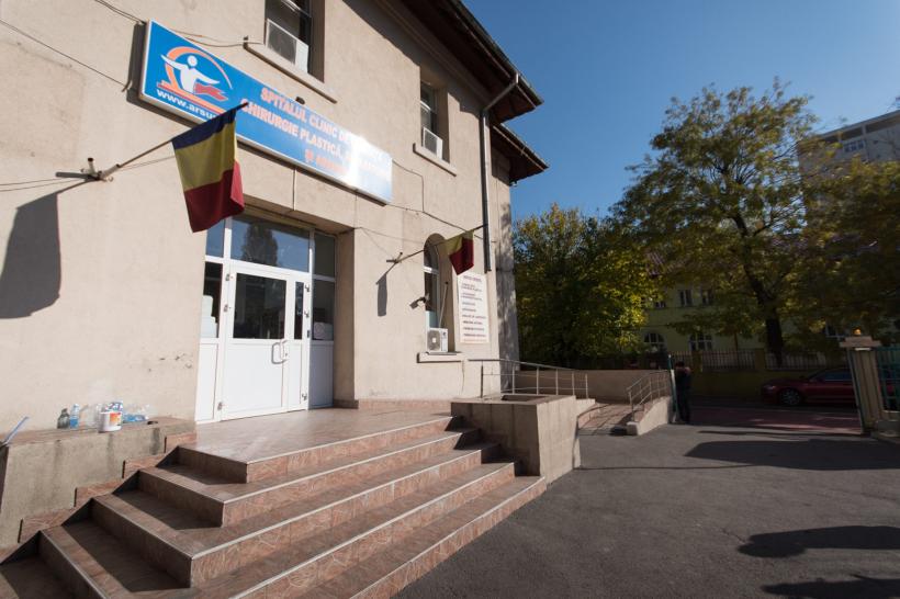 Autoritățile au zugrăvit microbii din spital 18563274