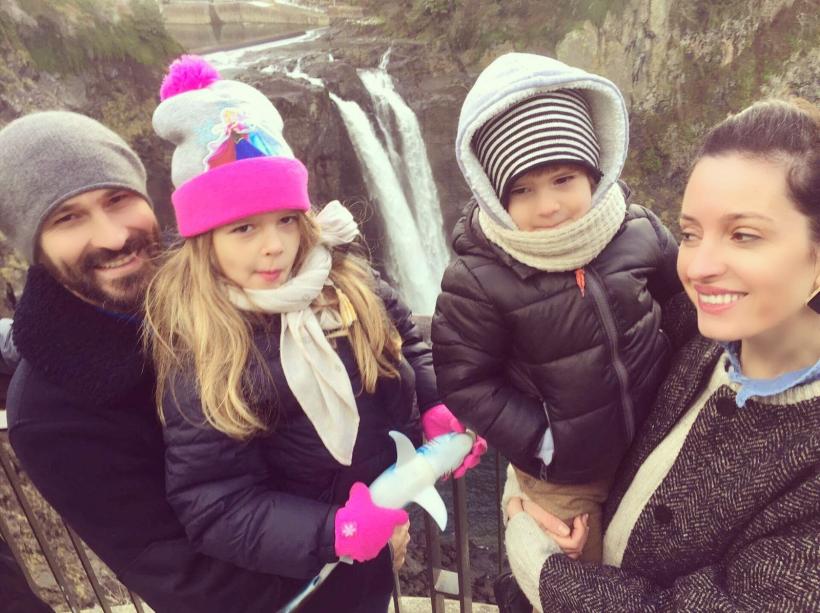 Pentru cine şi de ce a gătit chef Nicolai Tand sarmale şi piftie... tocmai în SUA! 18563502