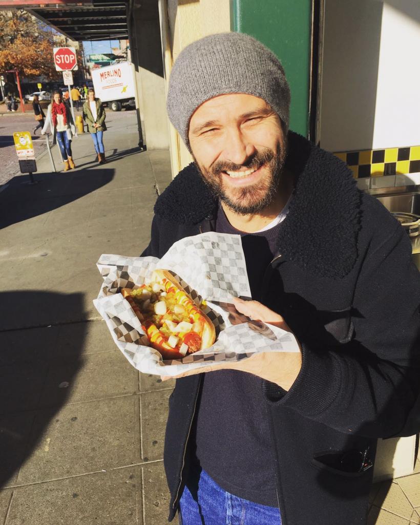 Pentru cine şi de ce a gătit chef Nicolai Tand sarmale şi piftie... tocmai în SUA! 18563503