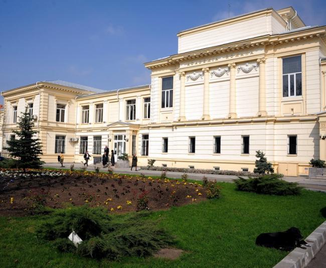 Sesiune solemnă de Ziua Culturii Naţionale şi Ziua lui Mihai Eminescu organizată de Academia Română