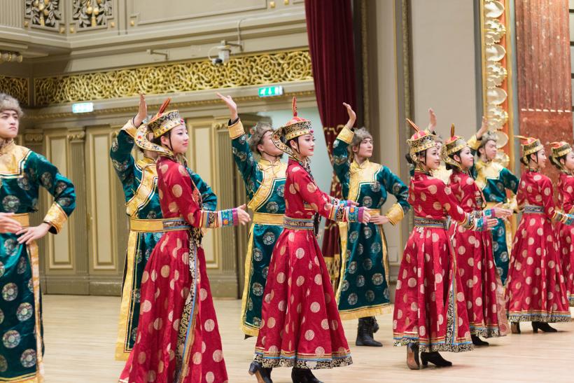 Anul Nou Chinezesc, celebrat printr-o Gală de dansuri tradiționale 