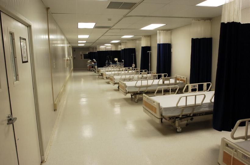 Vizitarea bolnavilor de la Spitalul Judeţean din Sfântu Gheorghe, suspendată pe termen nelimitat 