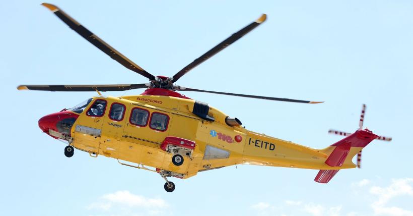 Un elicopter cu şase persoane la bord s-a prăbuşit în Italia