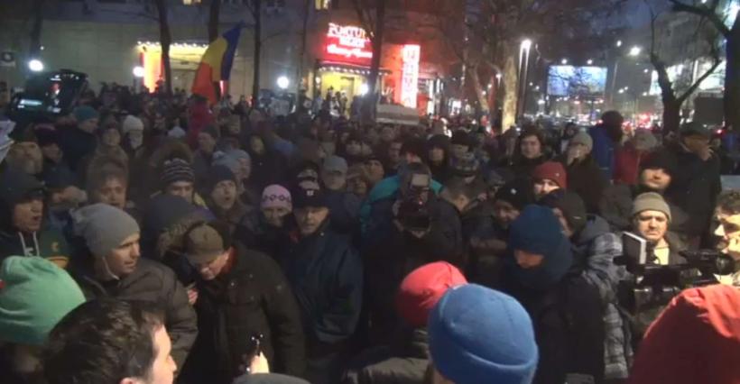 Zeci de mii de români au protestat iar împotriva graţierii