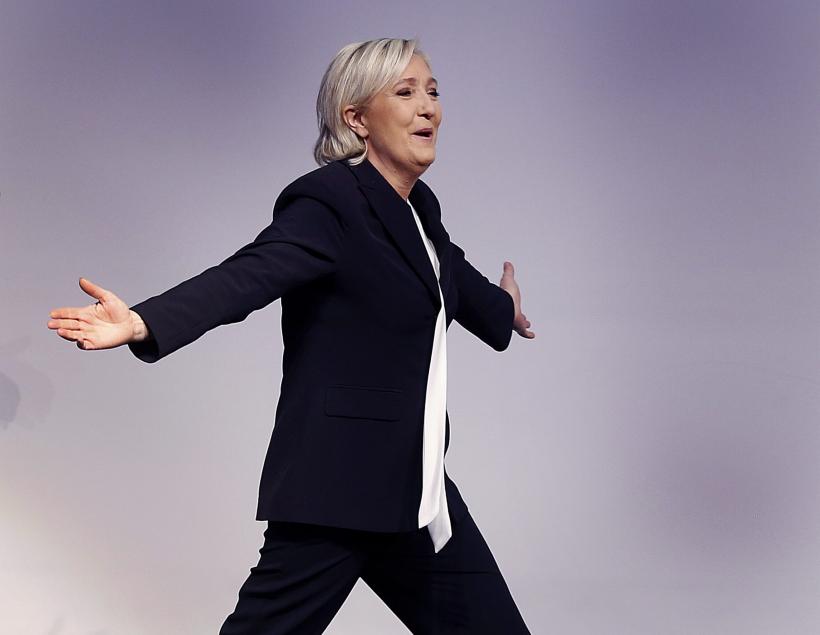 Marine Le Pen va câștiga primul tur al alegerilor prezidențiale din Franța