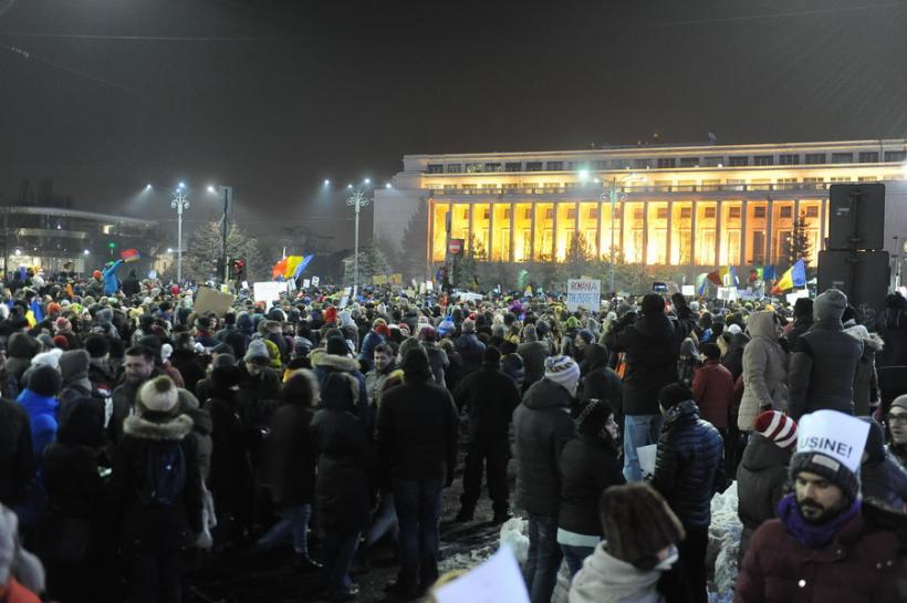 Proteste Bucureşti: În Piaţa Victoriei au protestat 80.000 de oameni