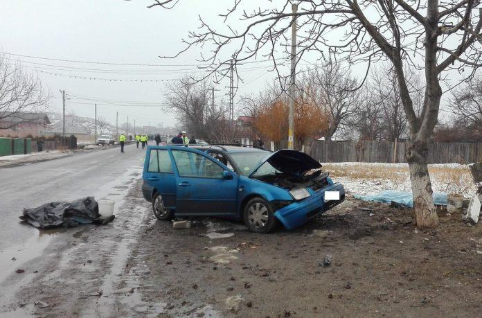 3 morți și 3 răniți într-un accident petrecut în județul Bacău