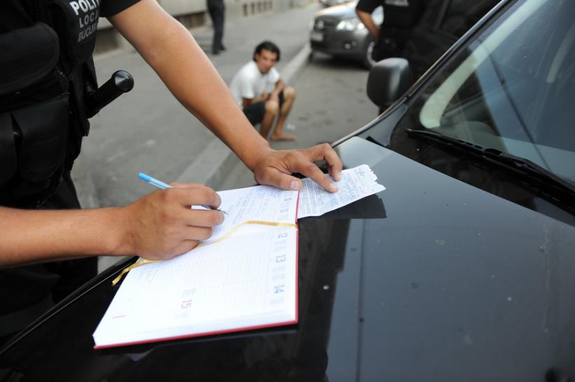 Polițiștii locali nu vor mai avea voie sa dea amenzi șoferilor