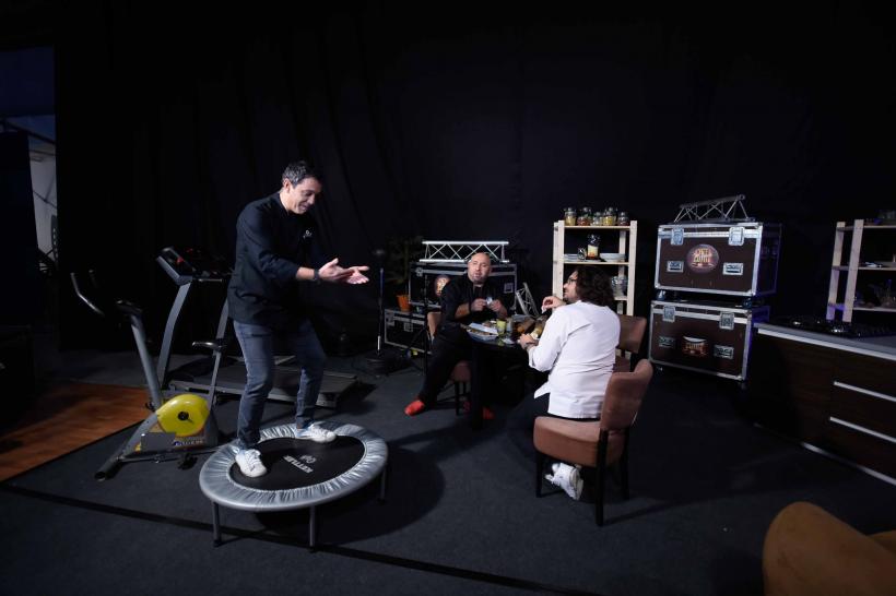 „Chefi la cuțite”, lider de piață pe toate targeturile, la premiera celui de-al treilea sezon! Azi, dragostea e în bucate... exotice 18567108