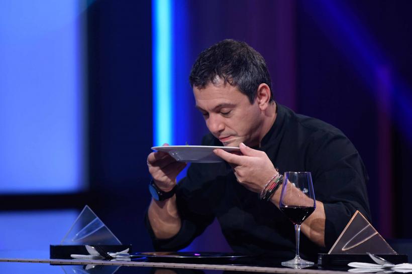 „Chefi la cuțite”, lider de piață pe toate targeturile, la premiera celui de-al treilea sezon! Azi, dragostea e în bucate... exotice 18567111