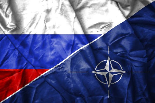 Apărarea NATO la Marea Neagră, SUBIECT PRINCIPAL în conferinta de presa a lui Stoltenberg