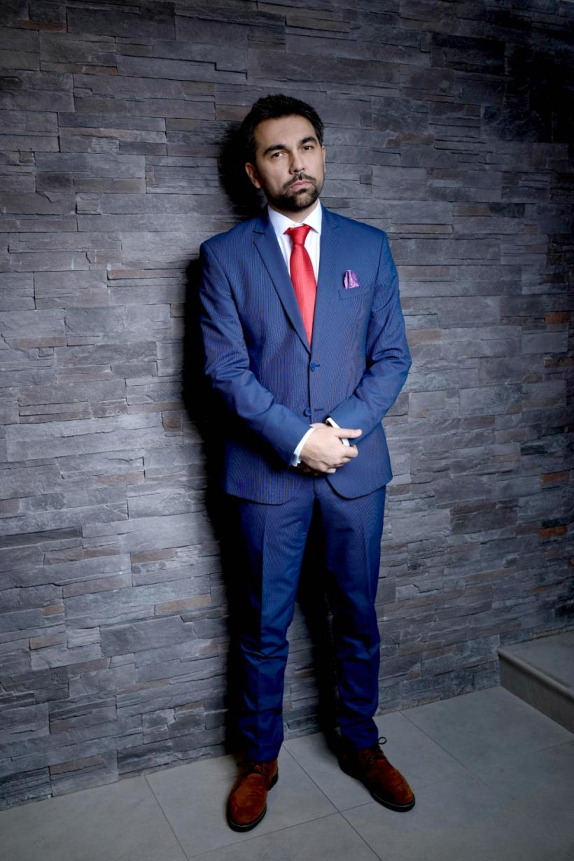 Happy Channel. Andreas Petrescu, Silviu Mircescu și Tatiana Șelaru joacă în iSerialul “Când mama nu-i acasă” 18567981