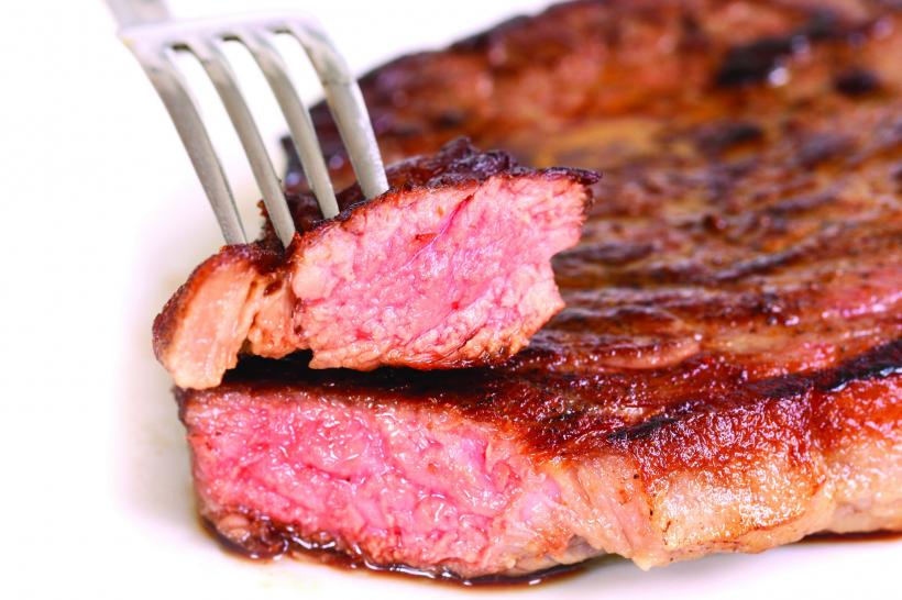 Este carnea roșie periculoasă pentru sănătate?