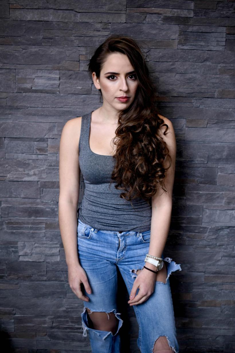 Happy Channel. Bubu (Mihai Cernea) și Ada Dumitru joacă în iSerialul “Când mama nu-i acasă” 18568166