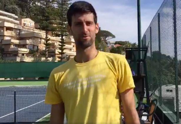Novak Djokovic a fost certat de soţia lui în timp ce transmiteau live pe Facebook