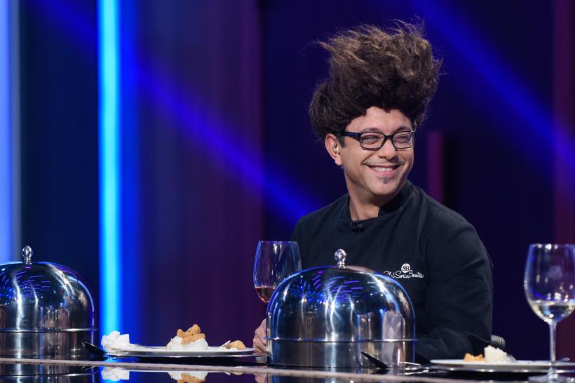 Jurații își schimbă look-ul, luni seara, la „Chefi la cuțite” 18568550