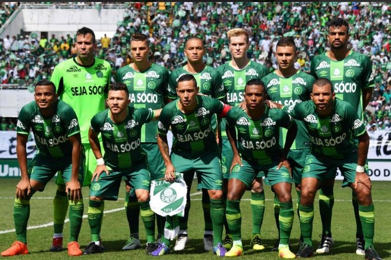 Echipa de fotbal Chapecoense a efectuat primul zbor internaţional după tragedia din noiembrie 2016