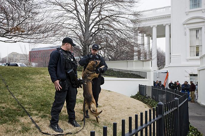 Secret Service a avut nevoie de 16 minute să prindă un intrus în Casa Albă