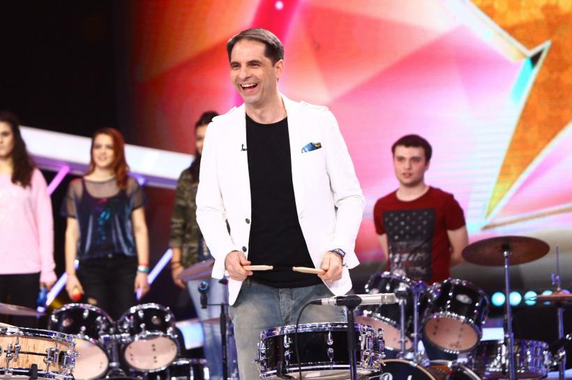 Acrodance cu măști, cor african, pictură pe sticlă, dans irlandez, la „Next Star” 18571765