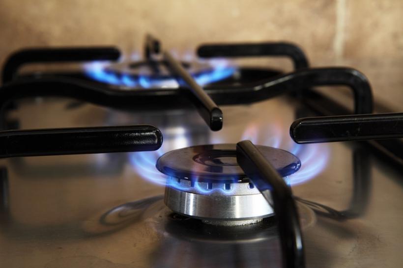 ANRE: Preţurile gazelor pentru consumatorii casnici se vor majora, în medie, cu 2% de la 1 aprilie