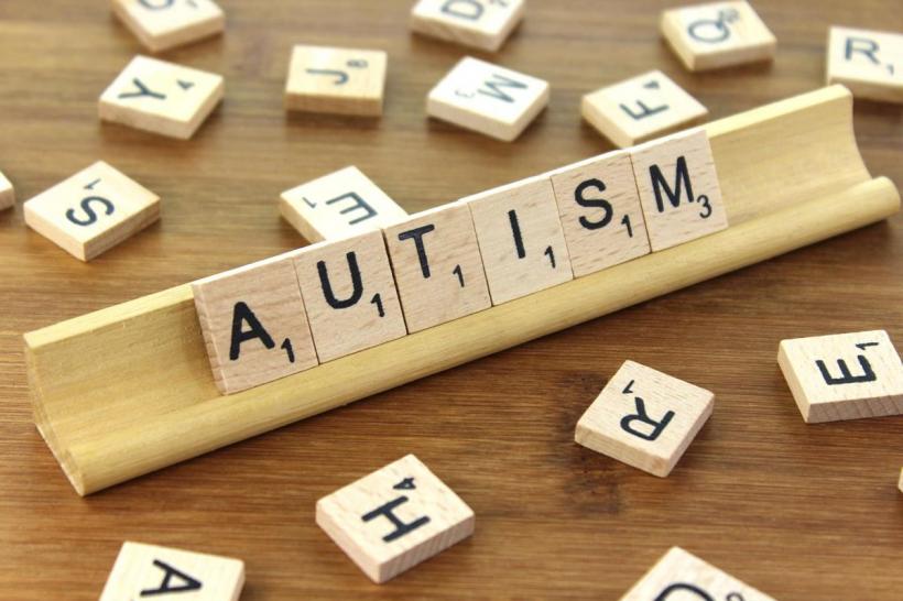 Zilua Internaţională de Conştientizare a Autismului