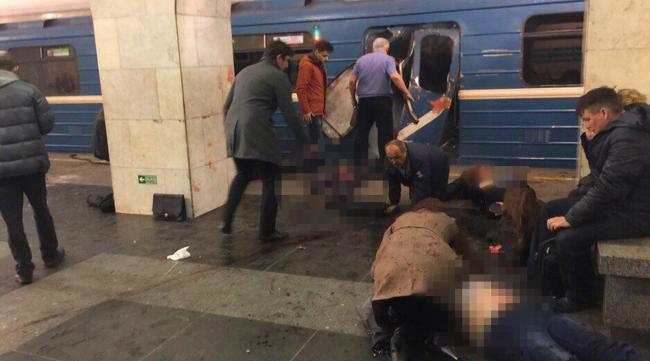 Sankt Petersburg: Explozia din metrou, un posibil atac sinucigaș. 11 MORTI
