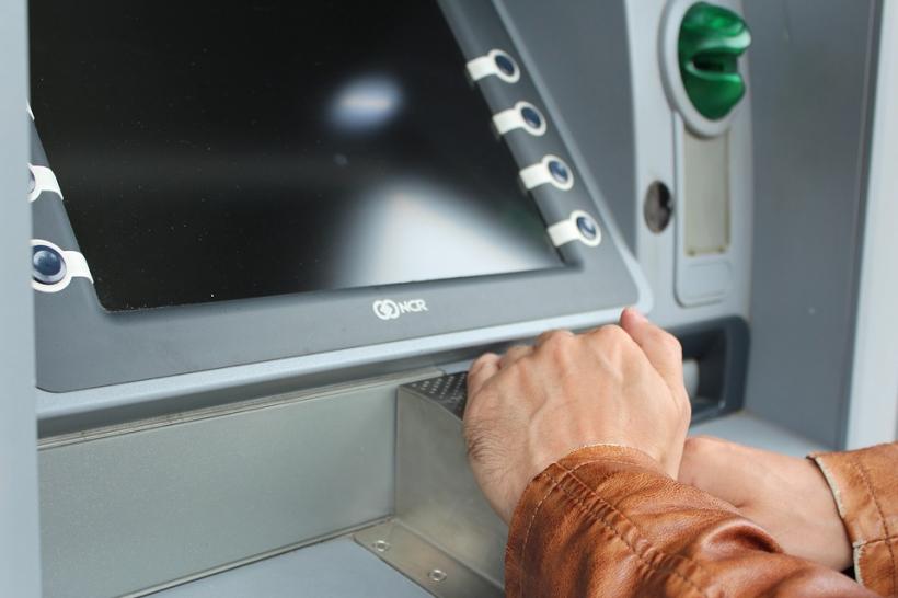 ATM-urile pot fi jefuite rapid