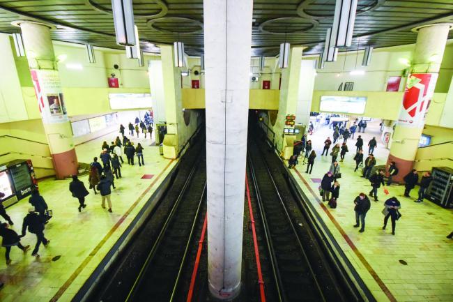 Circulaţia metrourilor de pe Magistrala 1 (Republica - Dristor 2) s-a reluat în condiţii normale