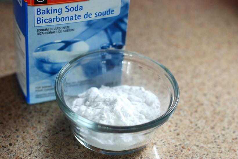 De ce ar trebui să ne spălăm pe fața cu bicarbonat de sodiu?
