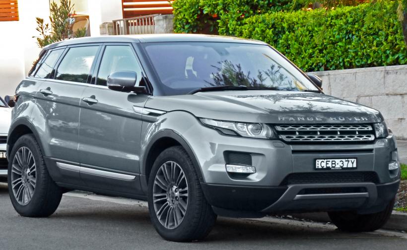 Land Rover va rechema în service modele Discovery Sport şi Range Rover Evoque