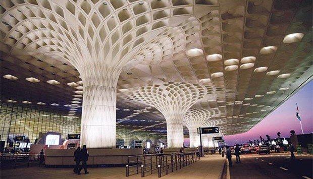 Aeroporturi internaţionale din India, în alertă maximă după ameninţări privind deturnarea unor avioane
