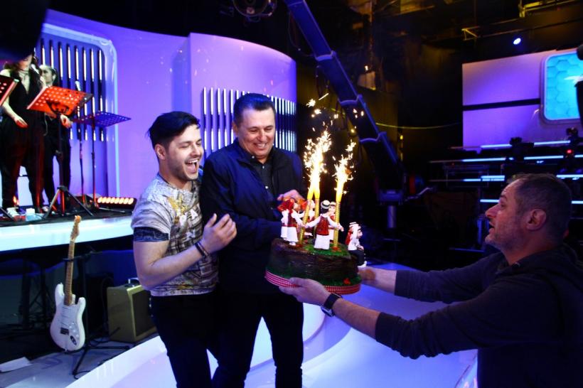 Nea Mărin, sărbătorit de ziua lui la „Zaza Sing” 18573562