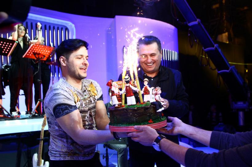 Nea Mărin, sărbătorit de ziua lui la „Zaza Sing” 18573564