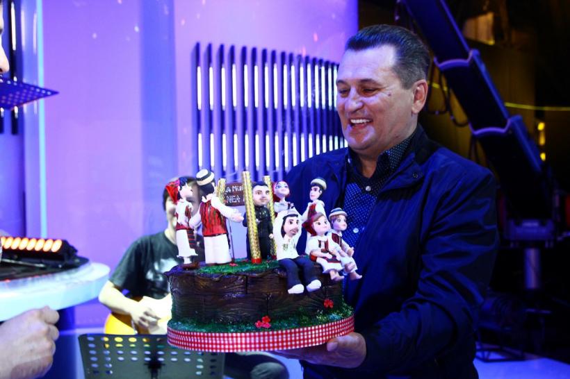 Nea Mărin, sărbătorit de ziua lui la „Zaza Sing” 18573565