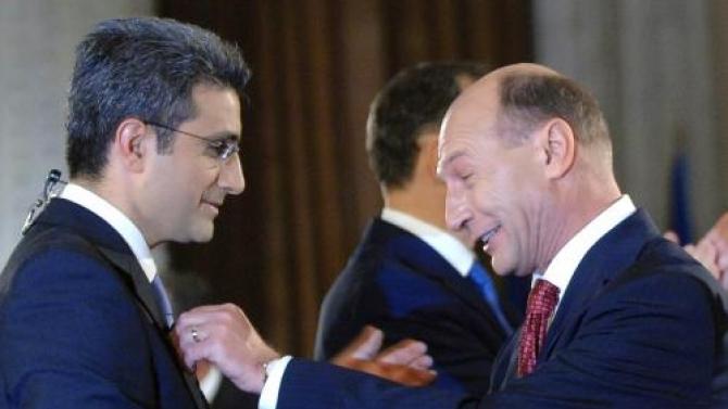 Robert Turcescu îl atacă dur pe Traian Băsescu