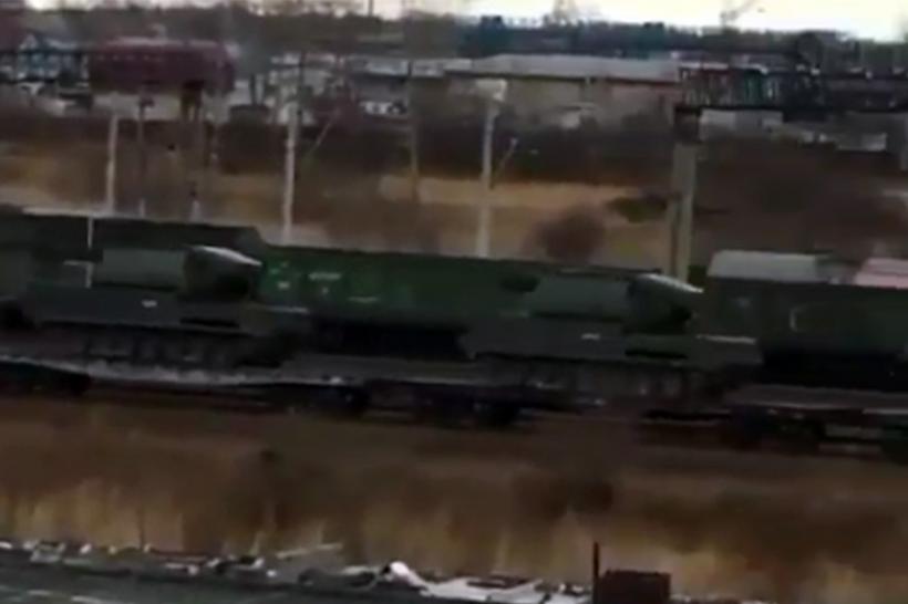 VIDEO - Rusia ar fi trimis trupe la granița coreană. Kremlinul refuză să comenteze