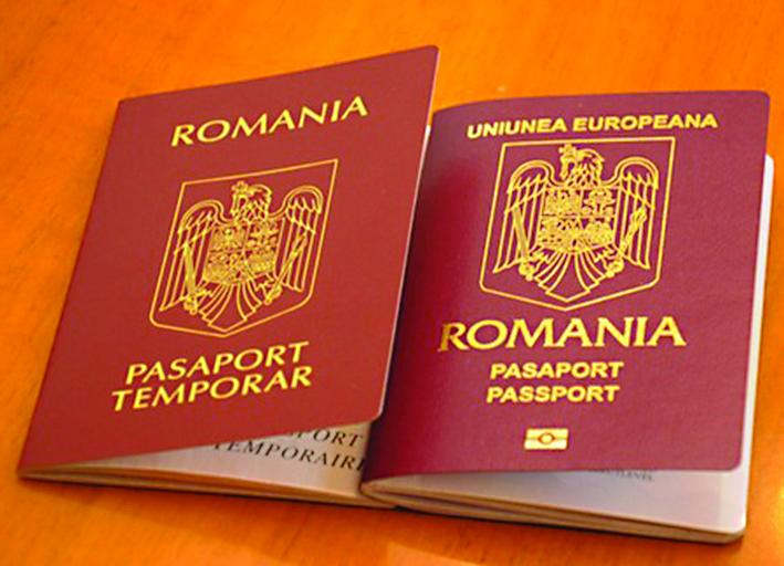 Pașapoartele românești, produse cu voie de la un SRL unguresc