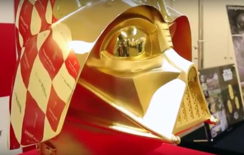 O replică din aur a căştii lui Darth Vader a fost realizată de un atelier de bijuterii din Japonia