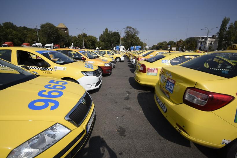 Breaking news: Taximetriștii și transportatorii rutieri de persoane se retrag de la proteste