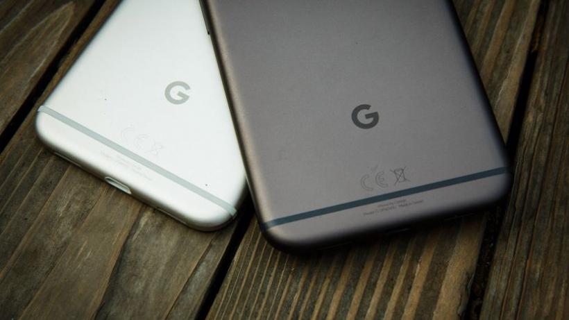 Google a dezvăluit calendarul actualizărilor pentru Google Pixel și Pixel XL